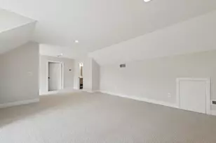 1053 Canterbury St, Birmingham, MI 48009 - Photo 47