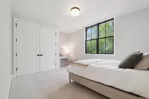 1053 Canterbury St, Birmingham, MI 48009 - Photo 37