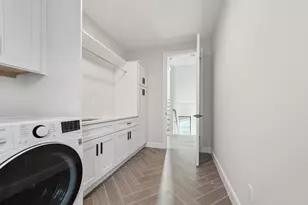 1053 Canterbury St, Birmingham, MI 48009 - Photo 23