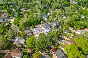 1053 Canterbury St, Birmingham, MI 48009 - Photo 57