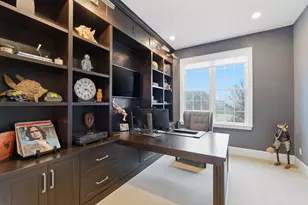 2424 Highland Dr, Ann Arbor, MI 48105 - Photo 19