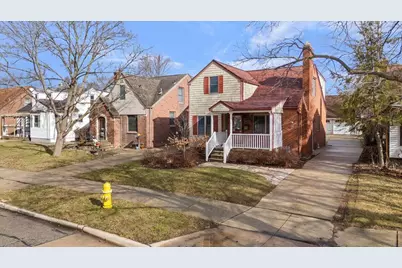 1218 Roslyn Road, Grosse Pointe Woods, MI 48236 - Photo 3