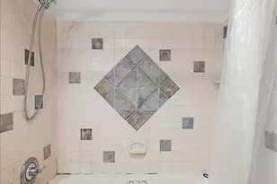 1218 Roslyn Rd, Grosse Pointe Woods, MI 48236 - Photo 47