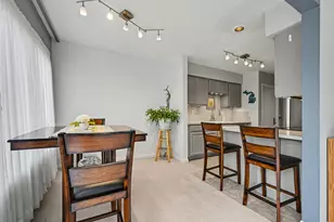 213 Paisley Ct, Kalamazoo, MI 49006 - Photo 7