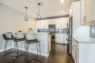 5502 Arbor Chase Dr, Ann Arbor, MI 48103 - Photo 3