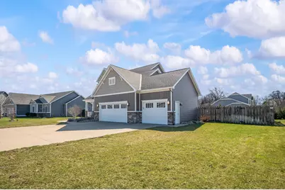 1835 Fox Prairie Road, Saint Joseph, MI 49085 - Photo 5