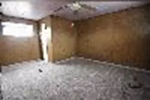 936 E Mahan Ave, Hazel Park, MI 48030 - Photo 9