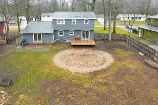 950 Cheboygan Dr, Muskegon, MI 49445 - Photo 5