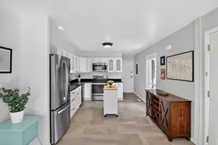 1621 Peach St, Ann Arbor, MI 48105 - Photo 9