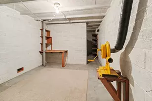 1060 Chestnut St, Ann Arbor, MI 48104 - Photo 41