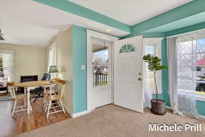 902 S Hayes Street, Hastings, MI 49058 - Photo 7