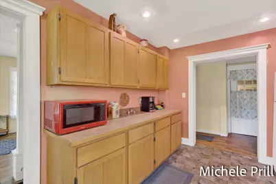 902 S Hayes Street, Hastings, MI 49058 - Photo 17