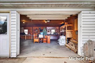 902 S Hayes St, Hastings, MI 49058 - Photo 27