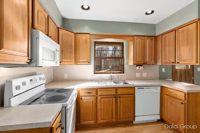 340 Collindale Avenue SW, Grand Rapids, MI 49534 - Photo 9