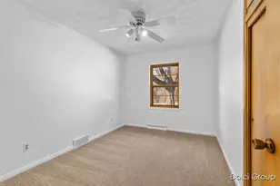 340 Collindale Ave SW, Grand Rapids, MI 49534 - Photo 13