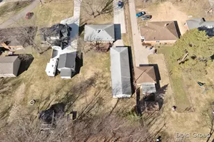 340 Collindale Ave SW, Grand Rapids, MI 49534 - Photo 23