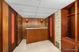 340 Collindale Ave SW, Grand Rapids, MI 49534 - Photo 17