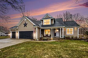 69739 Roy Dr, Edwardsburg, MI 49112 - Photo 3