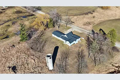 105 40th Avenue, Six Lakes, MI 48886 - Photo 43