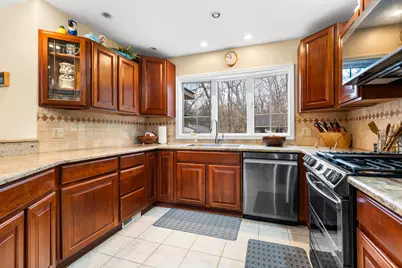 6511 Forest Beach Drive, Brighton, MI 48116 - Photo 13