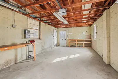 7134 Maplewood Drive, Temperance, MI 48182 - Photo 19