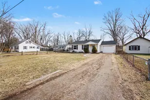 7134 Maplewood Dr, Temperance, MI 48182 - Photo 27