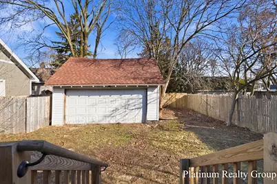 254 W Southern Avenue, Muskegon, MI 49441 - Photo 31