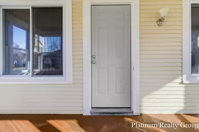 254 W Southern Avenue, Muskegon, MI 49441 - Photo 7
