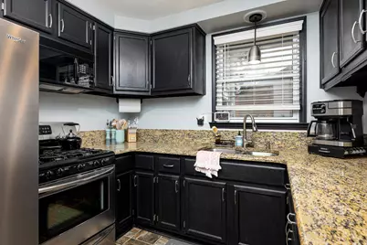 922 Cedarhill, Royal Oak, MI 48067 - Photo 11