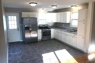 5647 Averill Ave SW, Grand Rapids, MI 49548 - Photo 5