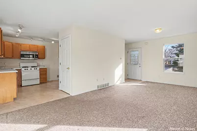 2271 McCracken Street, Muskegon, MI 49441 - Photo 5