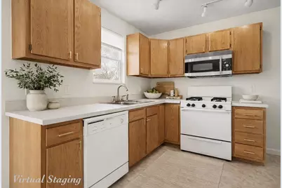 2271 McCracken Street, Muskegon, MI 49441 - Photo 9