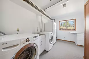 3635 Fox Hunt Dr, Ann Arbor, MI 48105 - Photo 39