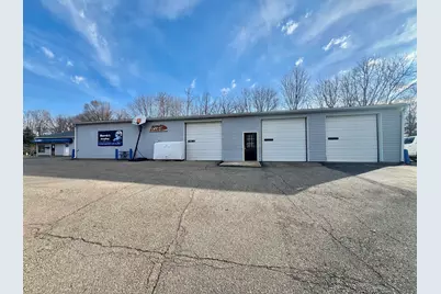 317 W Chicago Street, Jonesville, MI 49250 - Photo 3