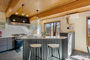 2870 Grand River Dr NE, Grand Rapids, MI 49525 - Photo 9