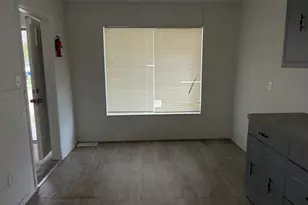 7269 Minock St, Detroit, MI 48228 - Photo 9