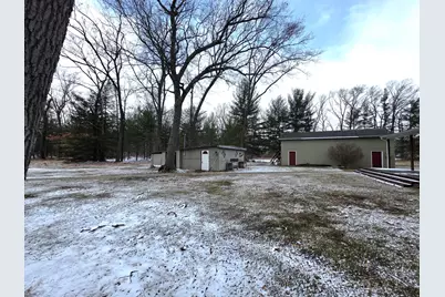 673 S Wolf Lake Road, Muskegon, MI 49442 - Photo 13