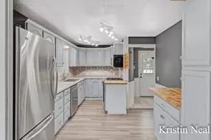 673 S Wolf Lake Rd, Muskegon, MI 49442 - Photo 15