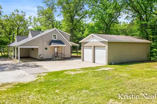 673 S Wolf Lake Rd, Muskegon, MI 49442 - Photo 5
