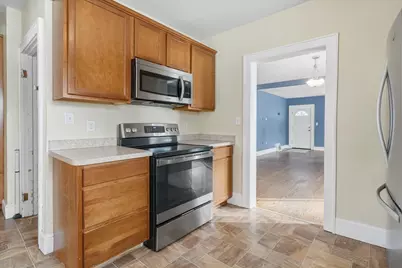 415 Winifred Avenue, Lansing, MI 48917 - Photo 13