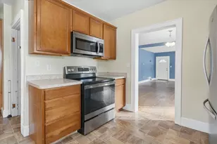 415 Winifred Ave, Lansing, MI 48917 - Photo 13