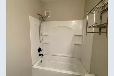 415 Winifred Avenue, Lansing, MI 48917 - Photo 17