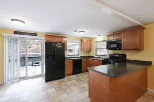 10990 Summit Ave NE, Rockford, MI 49341 - Photo 9