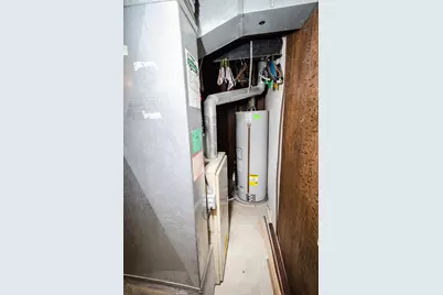 2474 Carriage Court, Ypsilanti, MI 48197 - Photo 39