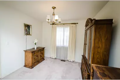 2474 Carriage Court, Ypsilanti, MI 48197 - Photo 9