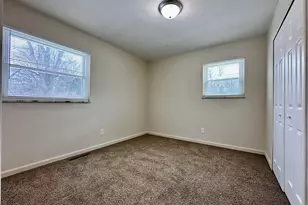 63 Maplecrest Dr, Howell, MI 48843 - Photo 15