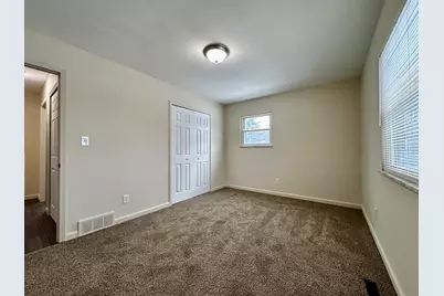 63 Maplecrest Drive, Howell, MI 48843 - Photo 13