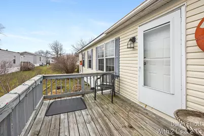 280 W Scarlet Oak Drive, Coopersville, MI 49404 - Photo 3