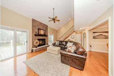 9055 Yorkshire Drive, Saline, MI 48176 - Photo 7