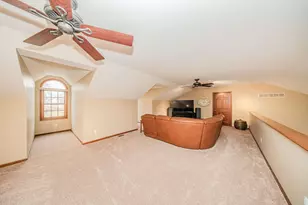 9055 Yorkshire Dr, Saline, MI 48176 - Photo 37